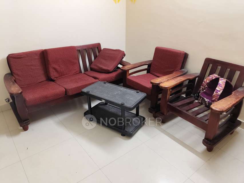 2 BHK Flat In Vr Meadows for Rent  In Shikaripalya, Electronic City