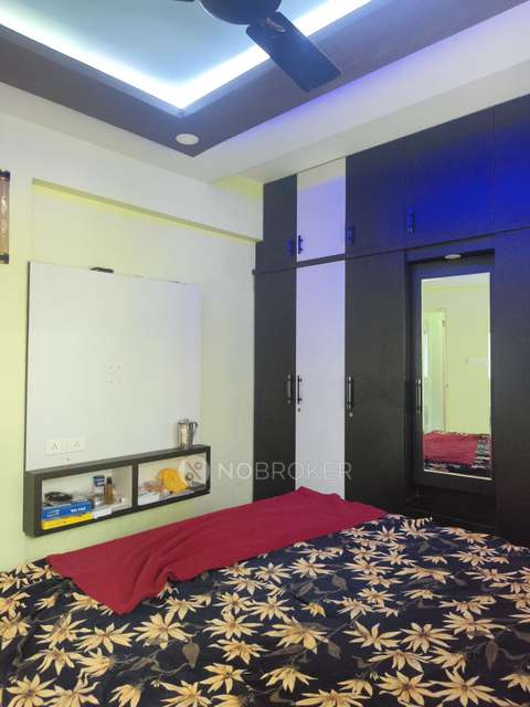 3 BHK Flat In Garuda Palace Apartments For Sale  In Chokkanahalli