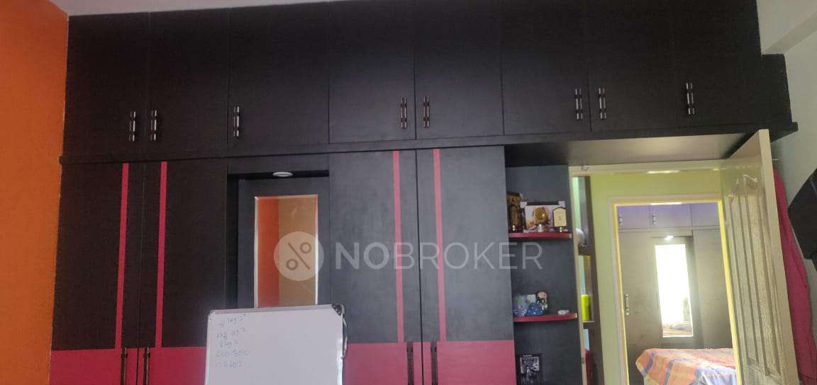 3 BHK Flat In Garuda Palace Apartments For Sale  In Chokkanahalli