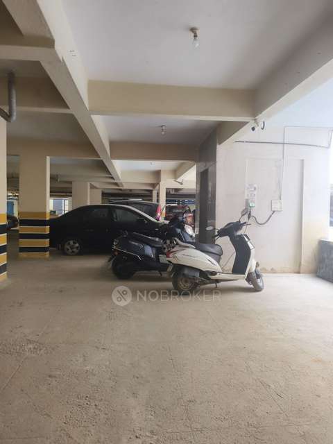 3 BHK Flat In Garuda Palace Apartments For Sale  In Chokkanahalli