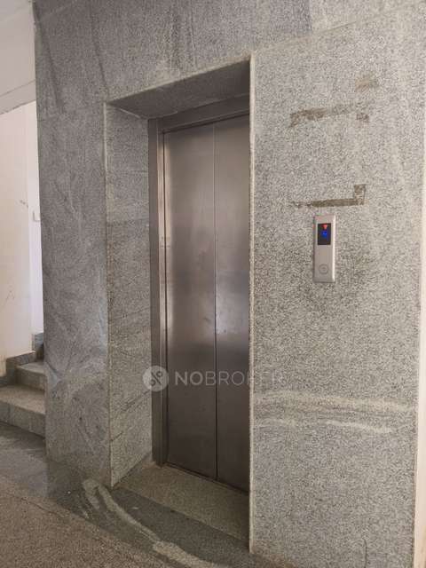 3 BHK Flat In Garuda Palace Apartments For Sale  In Chokkanahalli