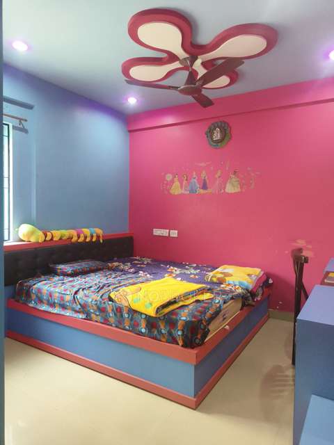 3 BHK Flat In Garuda Palace Apartments For Sale  In Chokkanahalli