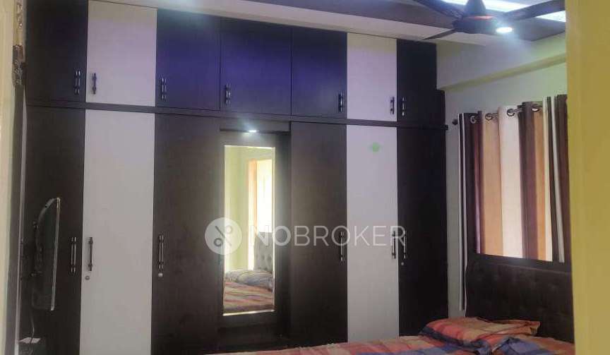 3 BHK Flat In Garuda Palace Apartments For Sale  In Chokkanahalli