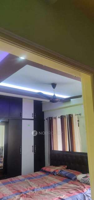 3 BHK Flat In Garuda Palace Apartments For Sale  In Chokkanahalli