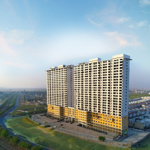 Paramount Golf Foreste Surajpur, Greater Noida Apartments/Flats