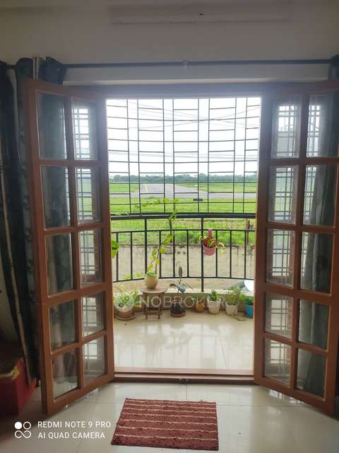 3 BHK Flat In Sri Sai Sadan For Sale  In Murugeshpalya Airport Wall Road