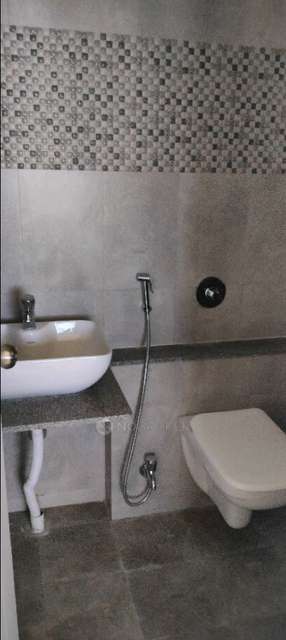 2 BHK Flat In Rohan Abhilasha Building G for Rent  In Wagholi