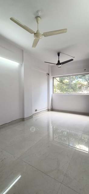2 BHK Flat In Garden Apartments for Rent  In  Vittal Mallya Road, Bangalore