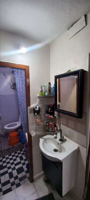 2 BHK Flat In Jains Abhinavan,velachery For Sale  In Velachery