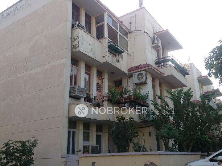 3 BHK Villa In Unitech South City 2 for Rent  In Sector 49