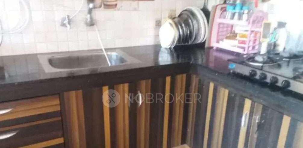 3 BHK Flat In Litish Enclave for Lease  In Irumbuliyur