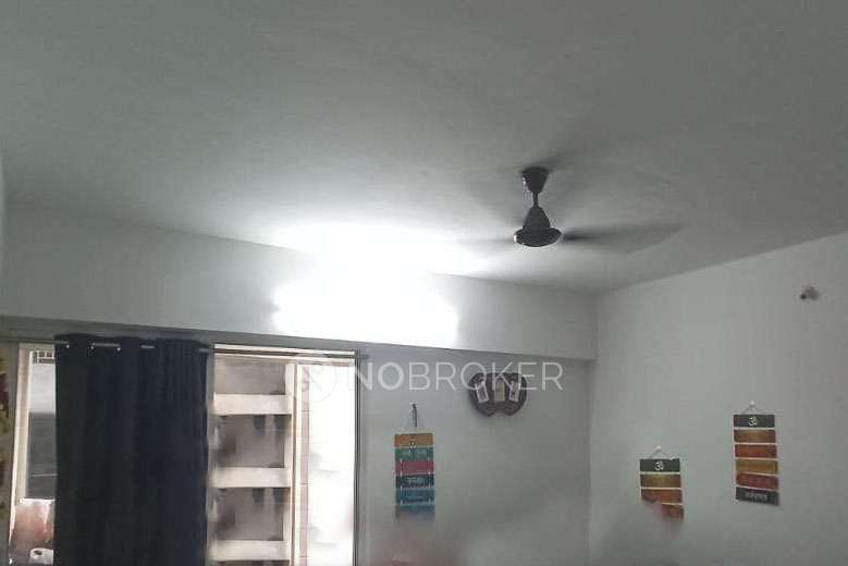 1 BHK Flat In Mejastic Nest for Rent  In Fursungi