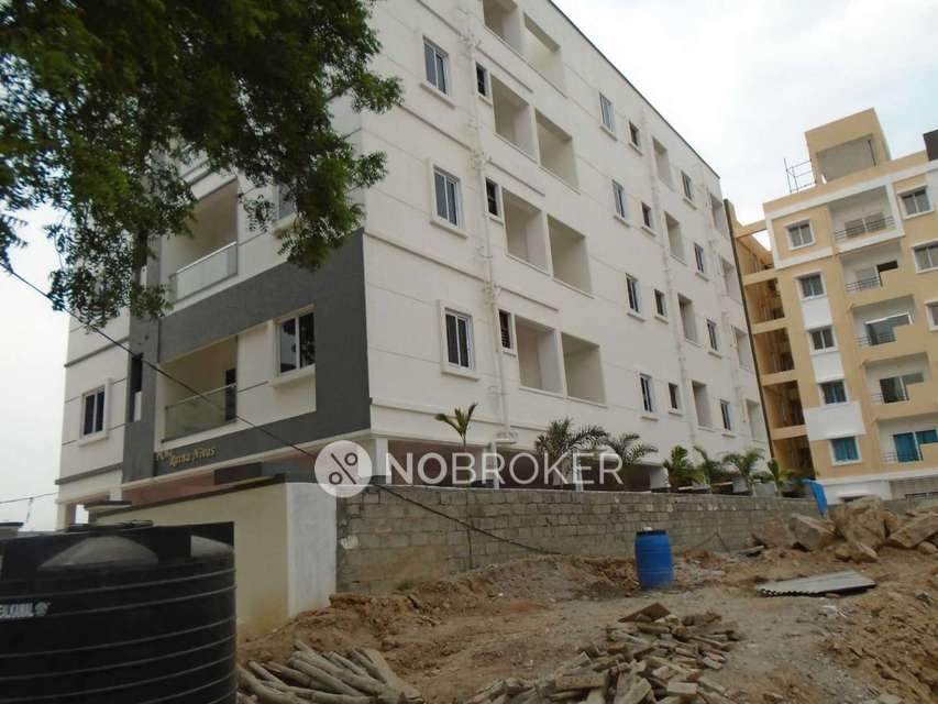 1 RK Flat In Sri Devi Residency  for Rent  In Manikonda Jagir, 