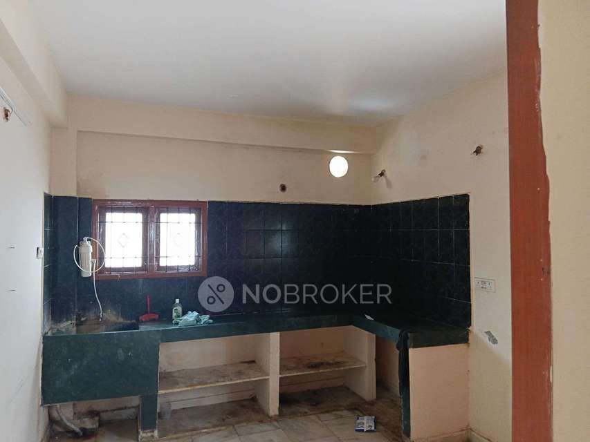 2 BHK Flat for Rent  In Bowenpally