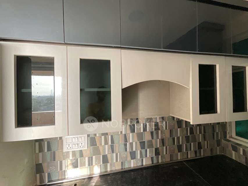 3 BHK Flat In Golden Residency, Sector 49, Barola, Noida for Rent  In Golden Residency