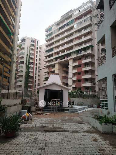 2 BHK Flat In Proview Laboni For Sale  In Crossing Republik