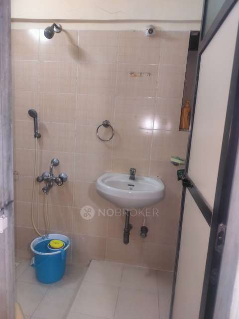 2 BHK Flat In Sumer Castle For Sale  In Thane West