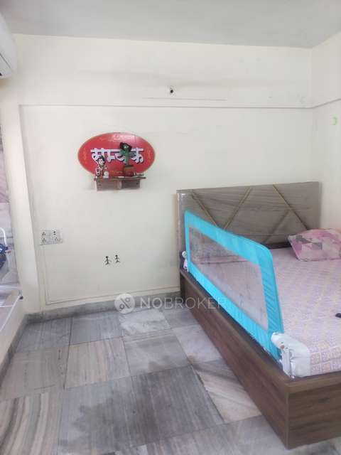 2 BHK Flat In Sumer Castle For Sale  In Thane West