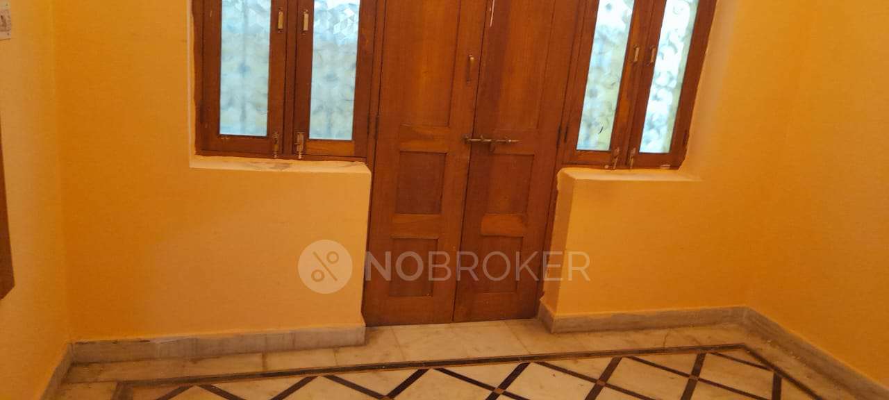 4+ BHK House For Sale  In Hafiz Baba Nagar