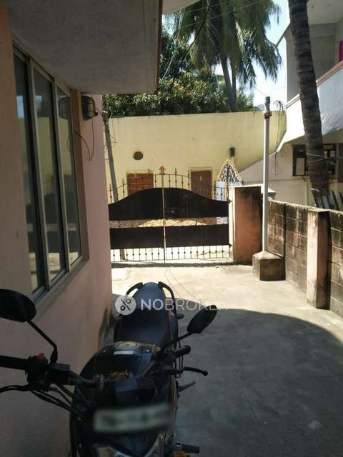 4 BHK House For Sale  In Selaiyur