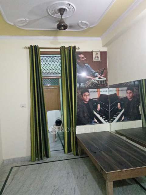 1 BHK Flat In Standlone Buidling For Sale  In Govindpuram