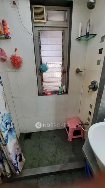 2 BHK Flat In Riddhi Tower, Riddhi Gardens For Sale  In Malad East