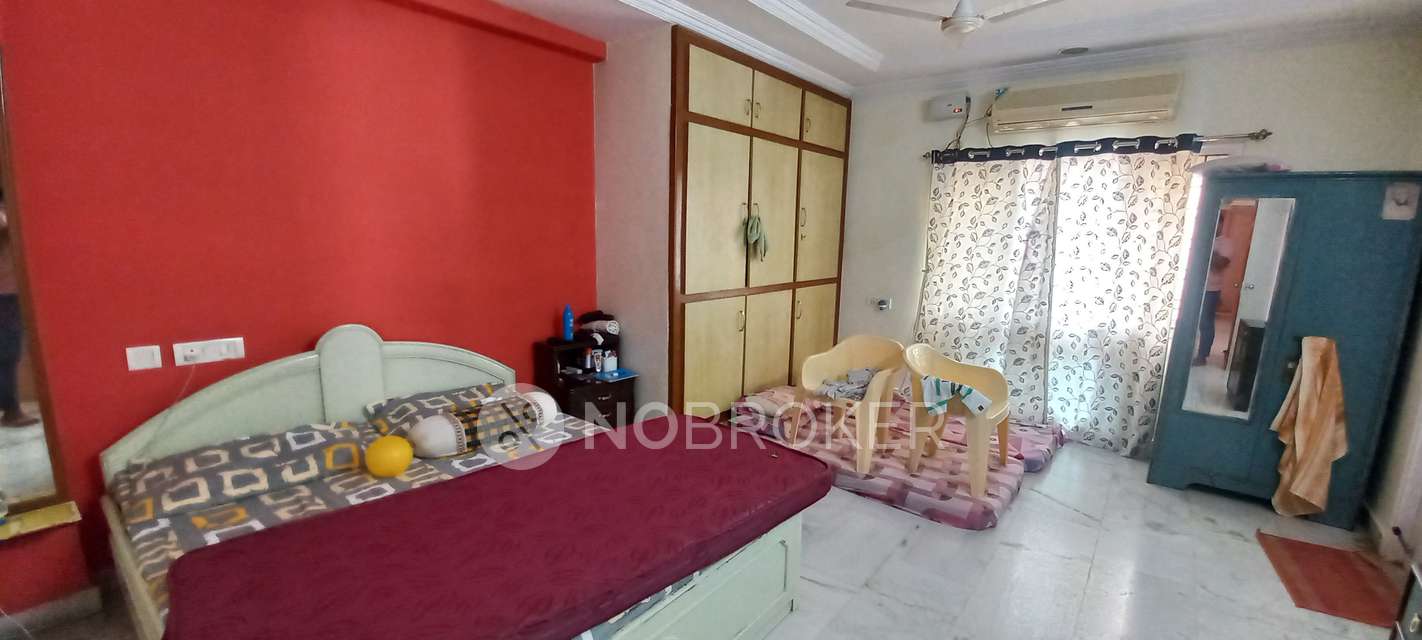 3 BHK Flat In Srivan Prasanth Apartment, Somajiguda For Sale  In Somajiguda