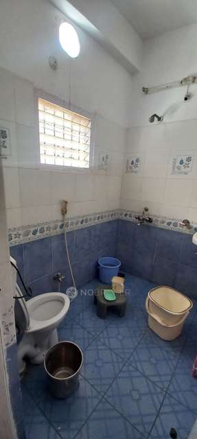 3 BHK Flat In Srivan Prasanth Apartment, Somajiguda For Sale  In Somajiguda