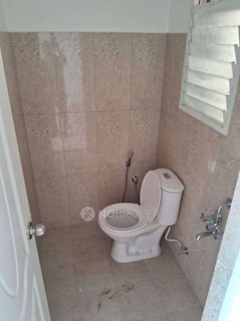 2 BHK Flat In Urbanrise Manhattan Condos For Sale  In Urbanrise Manhattan Condos