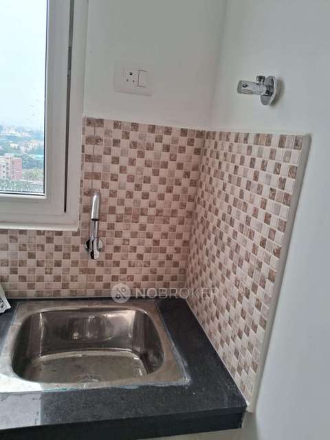 2 BHK Flat In Urbanrise Manhattan Condos For Sale  In Urbanrise Manhattan Condos