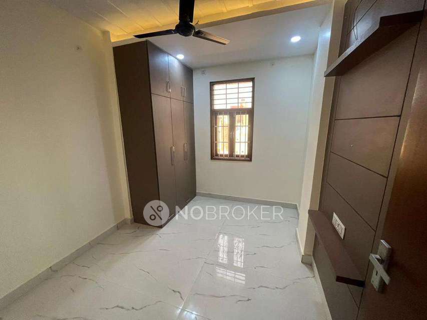 2 BHK Flat for Rent  In Uttam Nagar