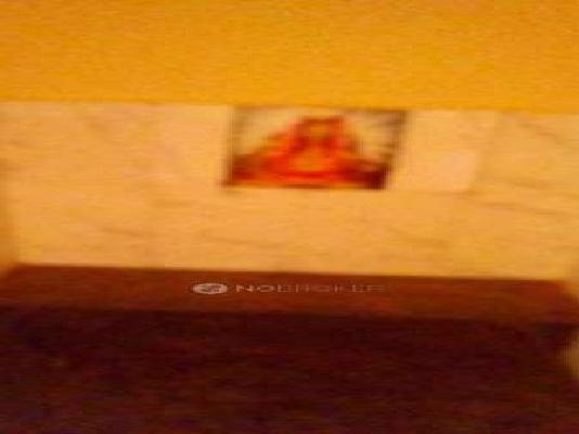 2 BHK Flat for Rent  In  Azad Nagar
