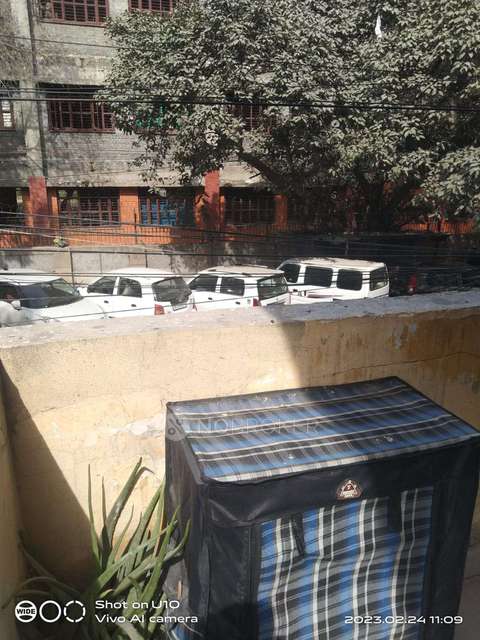 2 BHK Flat In Standalone Building  For Sale  In Rohini