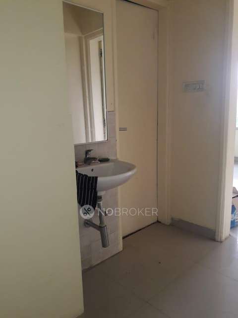 2 BHK Flat In Amar Ornate For Sale  In Hadapsar