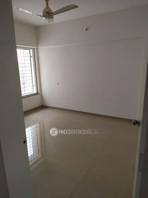 2 BHK Flat In Rahul Eastview For Sale  In Hadapsar