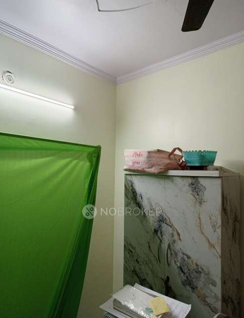 2 BHK Flat In Standalone Building  For Sale  In  Laxmi Nagar