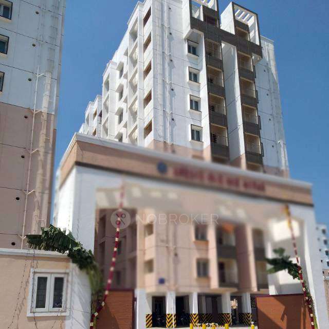 2 BHK Flat In Castle 222 Flats For Sale  In Korattur