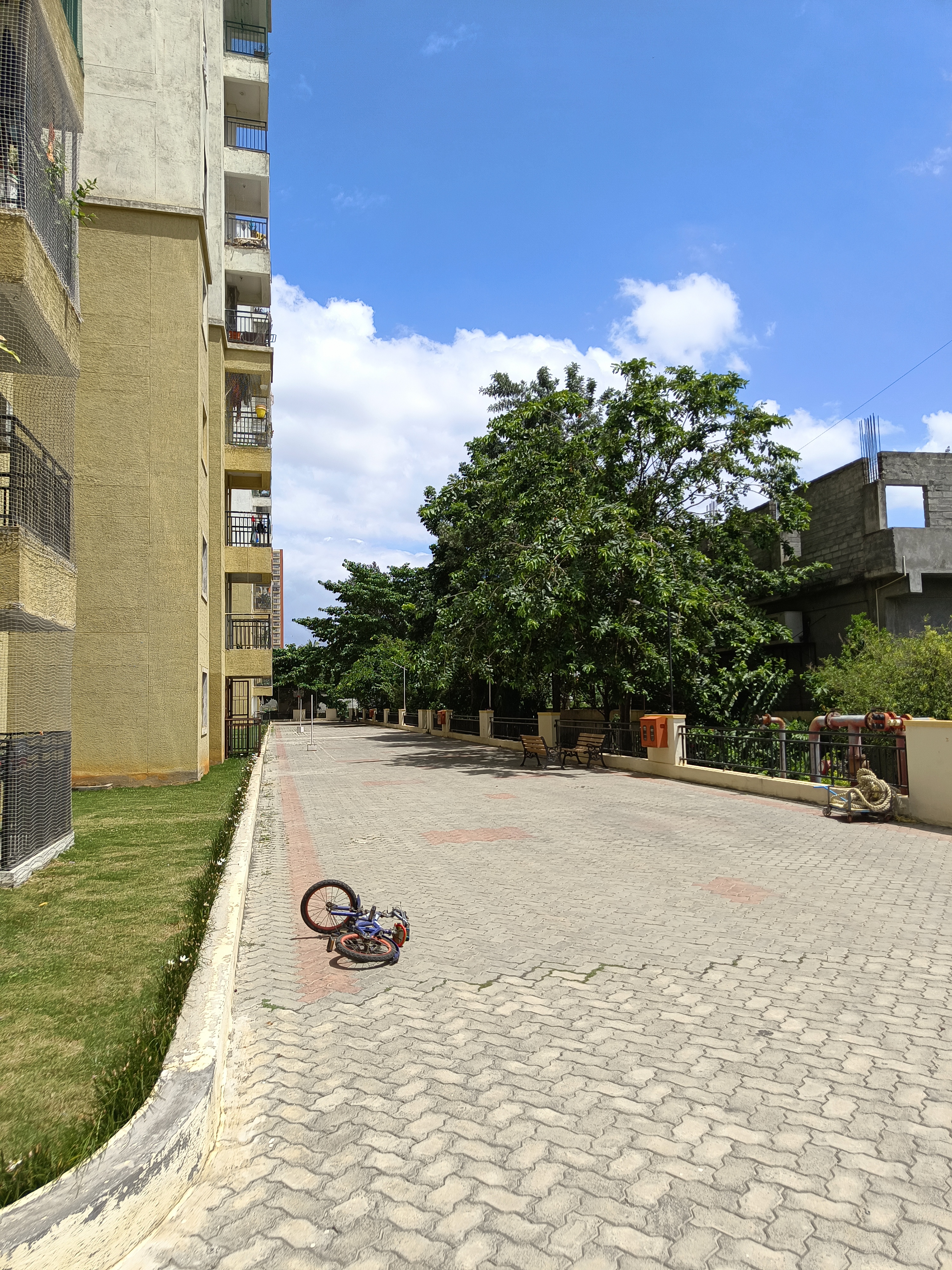 Vahe Imperial Gardens