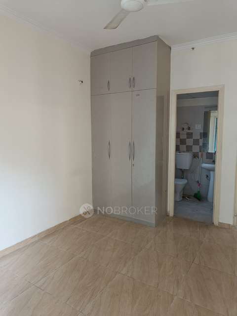 4 BHK Flat In Gaur Atulyam For Sale  In Omicron 1