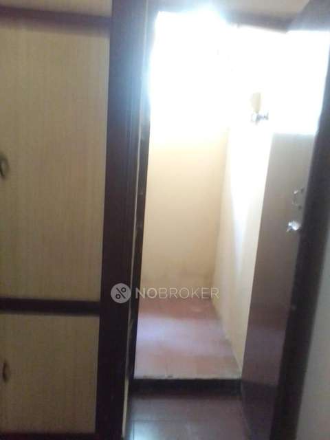 1 BHK Flat In Jaishree Tower Ground Floor For Sale  In Vadapalani