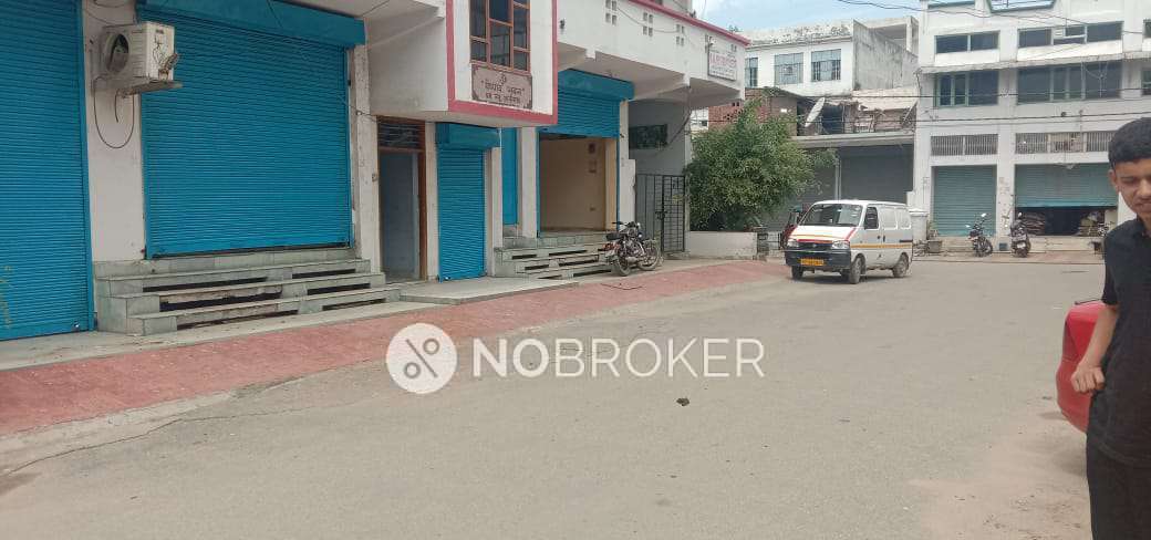 Godown/Warehouse in Raj Nagar Extension, Ghaziabad for Rent 
