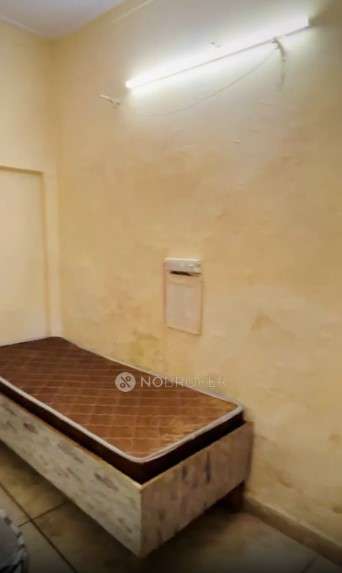 PG for Boys in Mukherjee Nagar