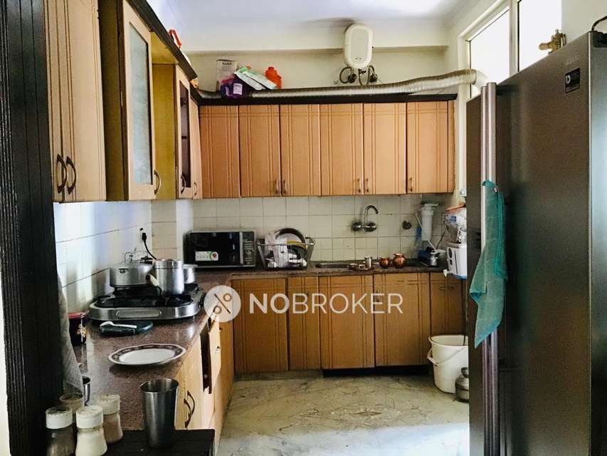 3 BHK Flat In Mahagun Mansion For Sale  In Indirapuram