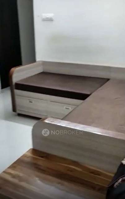 1 BHK Flat In Universal Cubical For Sale  In Jogeshwari West