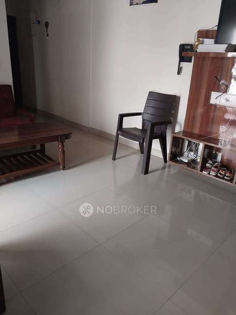 3 BHK Flat In Vvip Homes For Sale  In Gaur City 2