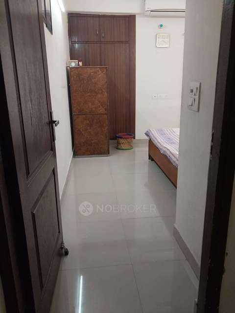 3 BHK Flat In Vvip Homes For Sale  In Gaur City 2