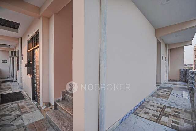 PG for Anyone in Noida