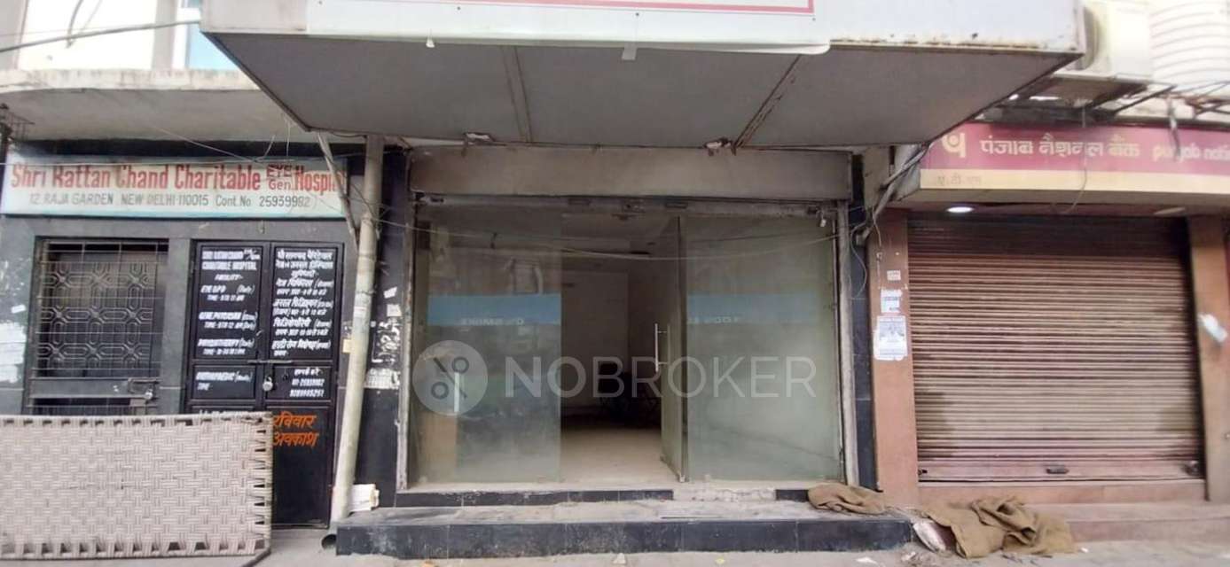 Restaurant/Cafe in Raja Garden, Delhi for Rent 