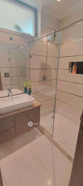 4 BHK Flat For Sale  In Pitampura