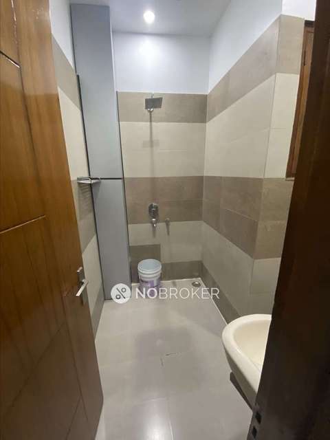 4+ BHK House For Sale  In Landcraft Golflinks